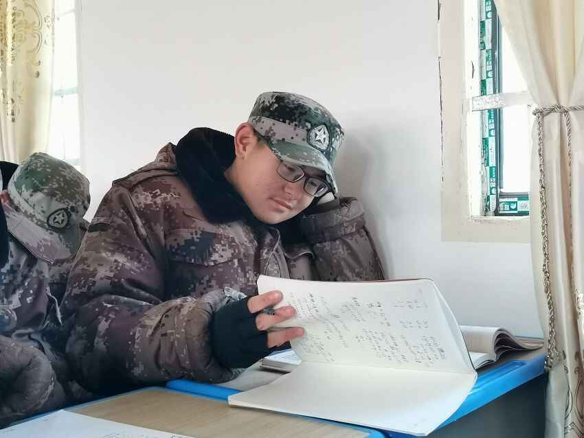 孩子初二厌学怎么办 查找初二厌学的原因(图1) 孩子初二厌学怎么办 查找初二厌学的原因(图1)